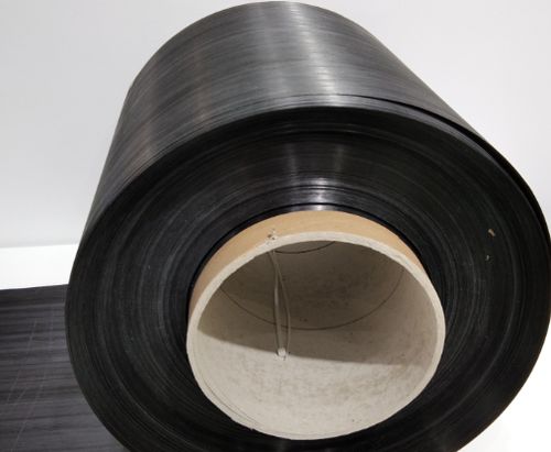 热塑性碳纤维预浸带实现稳定量产，高性能复合材料应用进入快车道